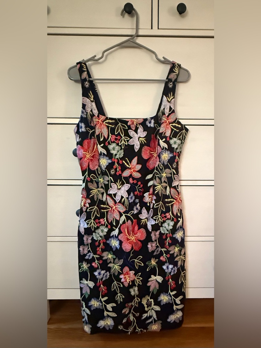 Floral Embroidered Black Tank Top with Front Zip